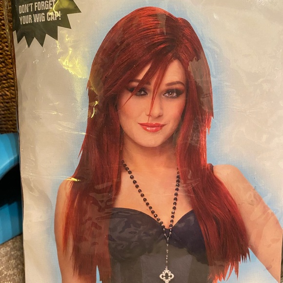 Halloween costume - Sexy Chucky-Seed of Chucky women’s costume and red wig - Picture 4 of 4